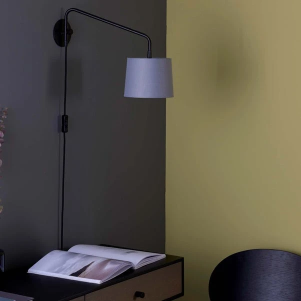 Vogue Carlson Plug In Wall Light - Image 2