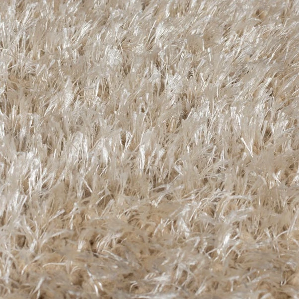 Indulgence Shaggy Runner - Image 8