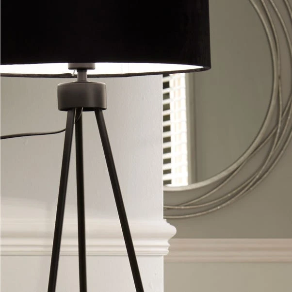 Houston Tripod Floor Lamp - Image 7