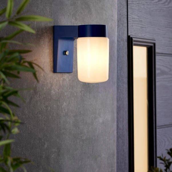 Elements Taylor Industrial Outdoor Wall Light - Image 18