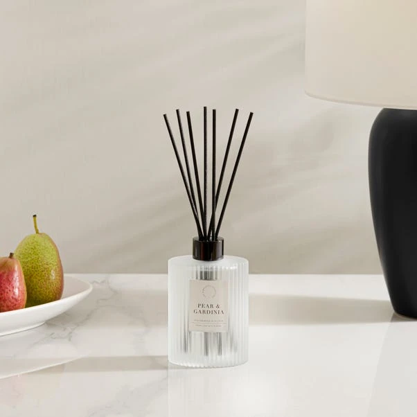 Pear And Gardenia Ribbed Diffuser