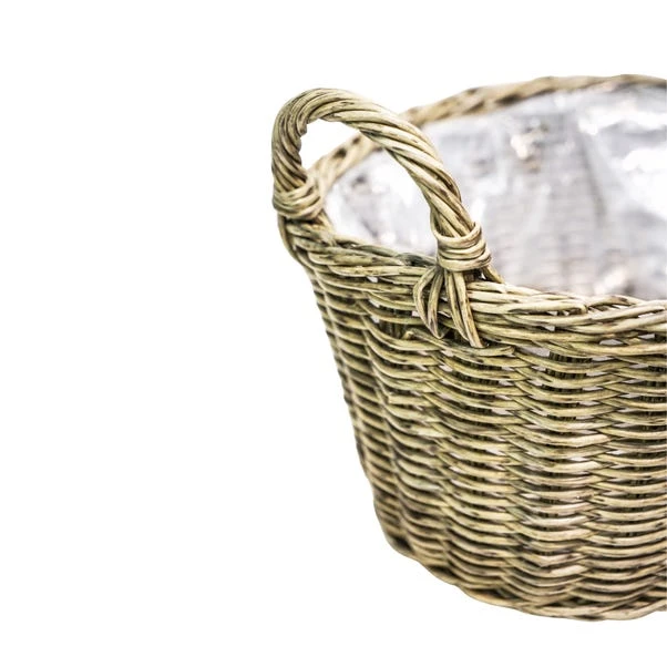 Ivyline Polyrattan Lined Basket Plant Pot - Image 8