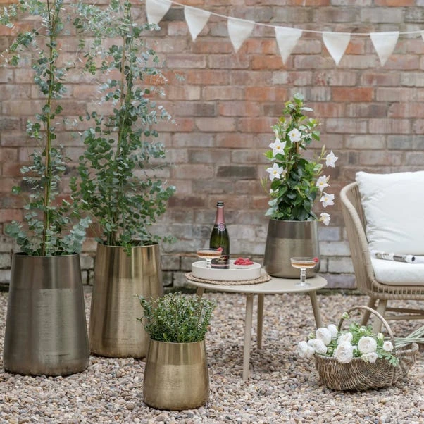 Ivyline Set Of 2 Prescot Plant Pots - Image 4