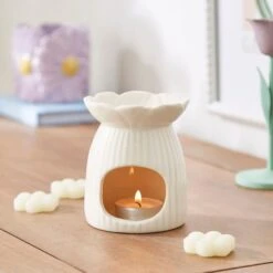 Spring Meadow Flower Wax Melt & Burner Set