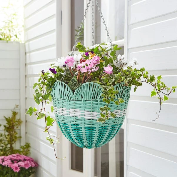 Scalloped Rattan Hanging Basket - Image 3
