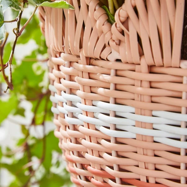 Scalloped Rattan Hanging Basket - Image 2