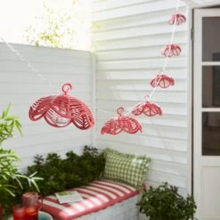 Sophie Robinson 8 LED Indoor Outdoor Solar String Lights